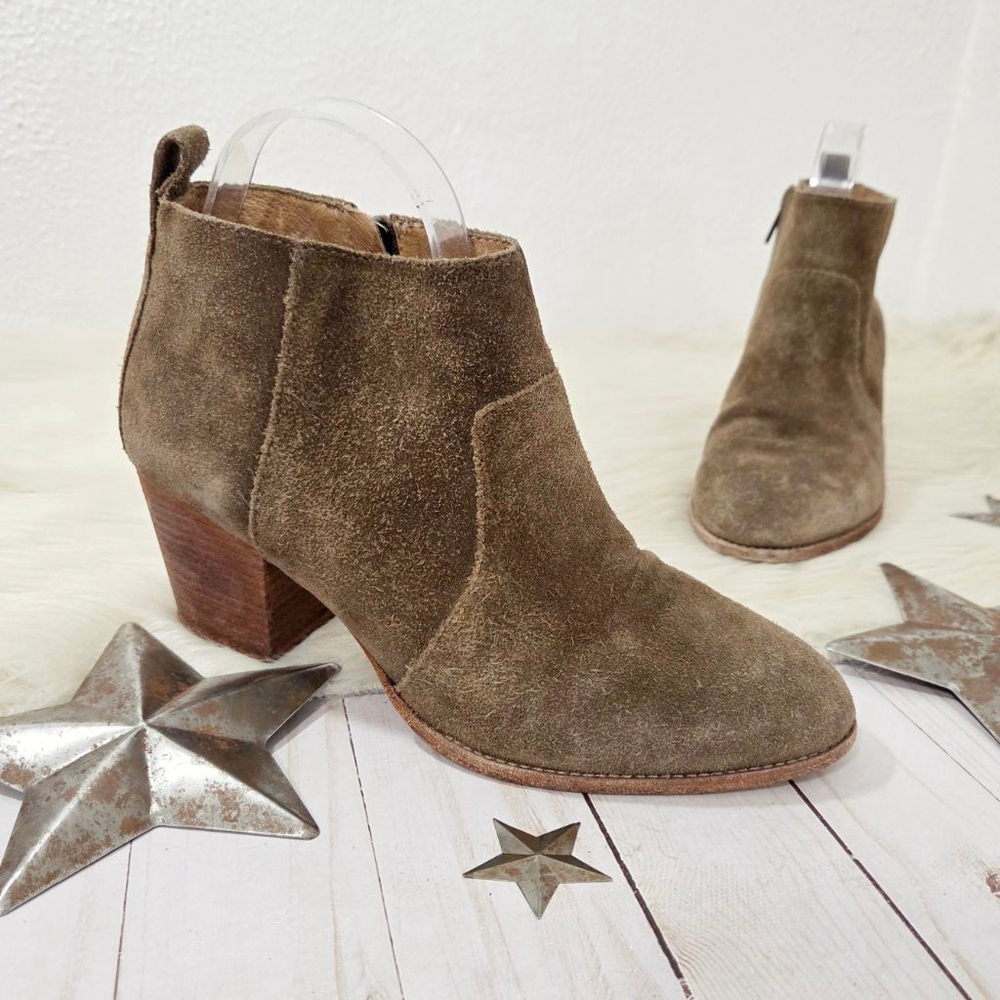 Madewell The Brenner ankle boot dark olive brown suede booties women's size 8